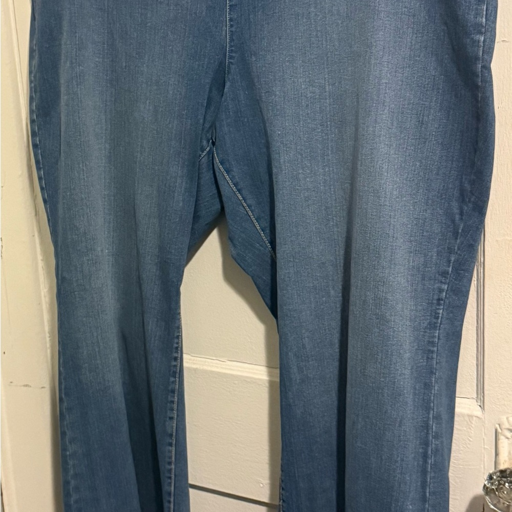 **Sold**INC Concepts Plus Size HighRise Pull-on Flare-Leg Jeans Medium Wash 28W